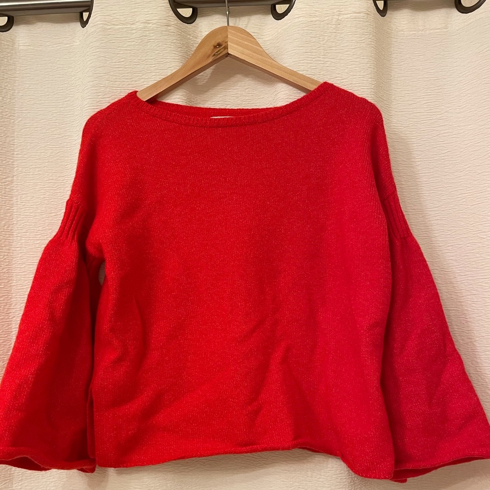 Lou & Grey wide sleeve sweater